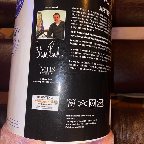 Unicorn blanket/throw,NWT,original packaging,beautiful unicorn design. - Picture 9 of 12